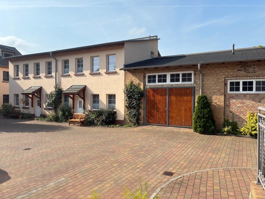 Alt Zepernick 17 Wohnanlage Sanierung und Neubau 2009